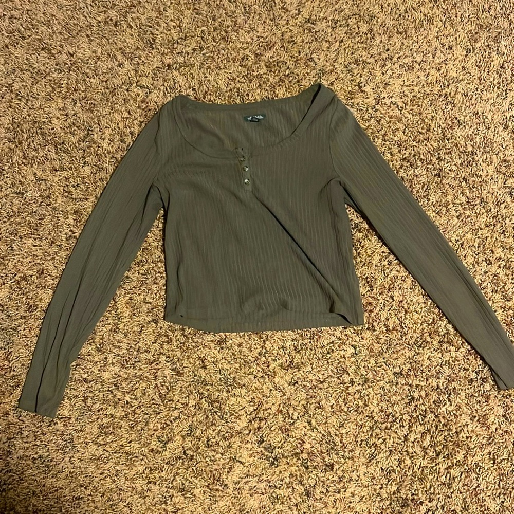 Women's green, low cut, half buttoned, Wild Fable top